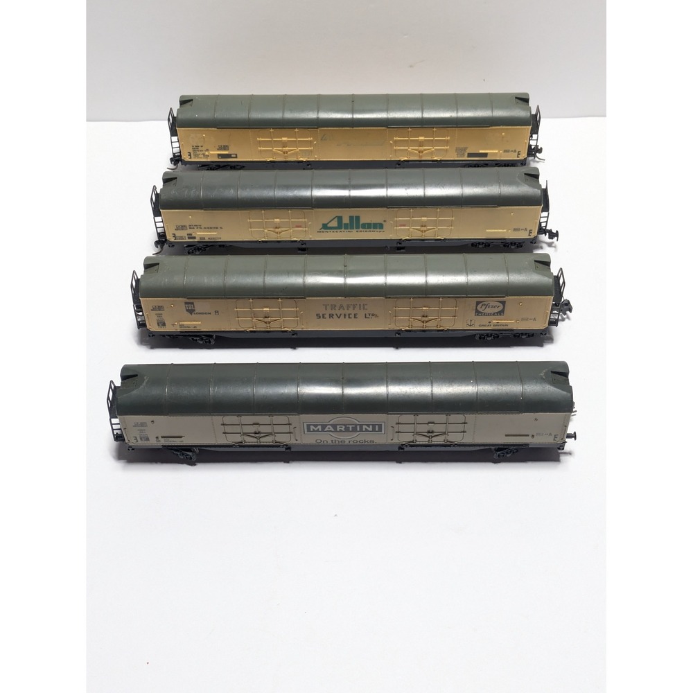Lima Vintage HO Scale Martini Pfizer Traffic Service Allan Freight Cars Lot of 4